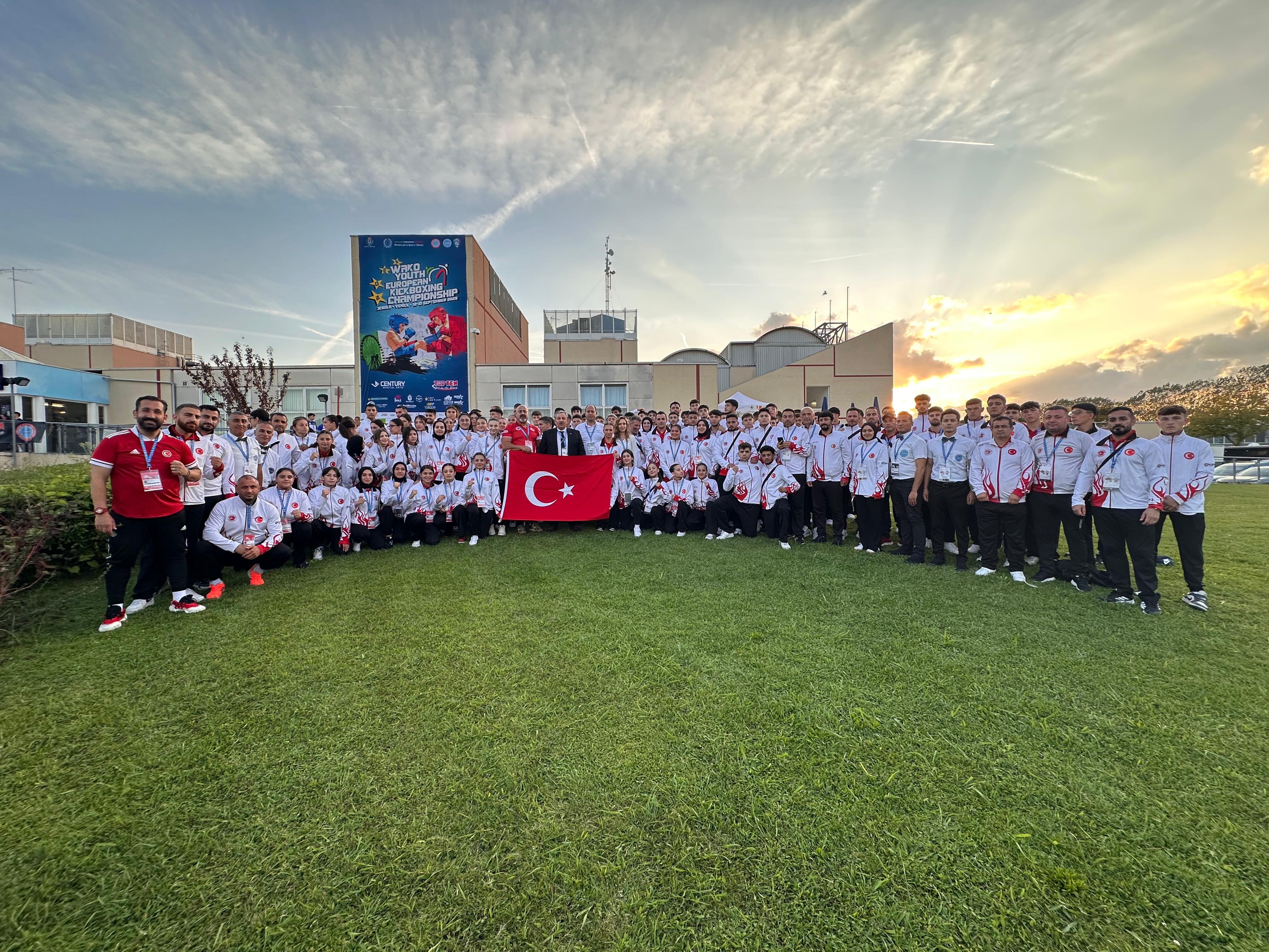 Genç Milli Takımımızdan İtalya'daki Avrupa Şampiyonasında 50 Madalya